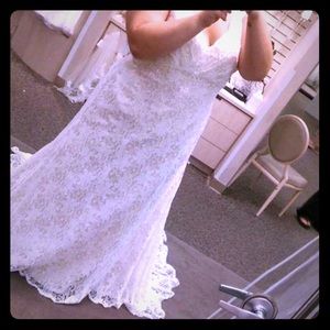 Bead&Lace Wedding Dress